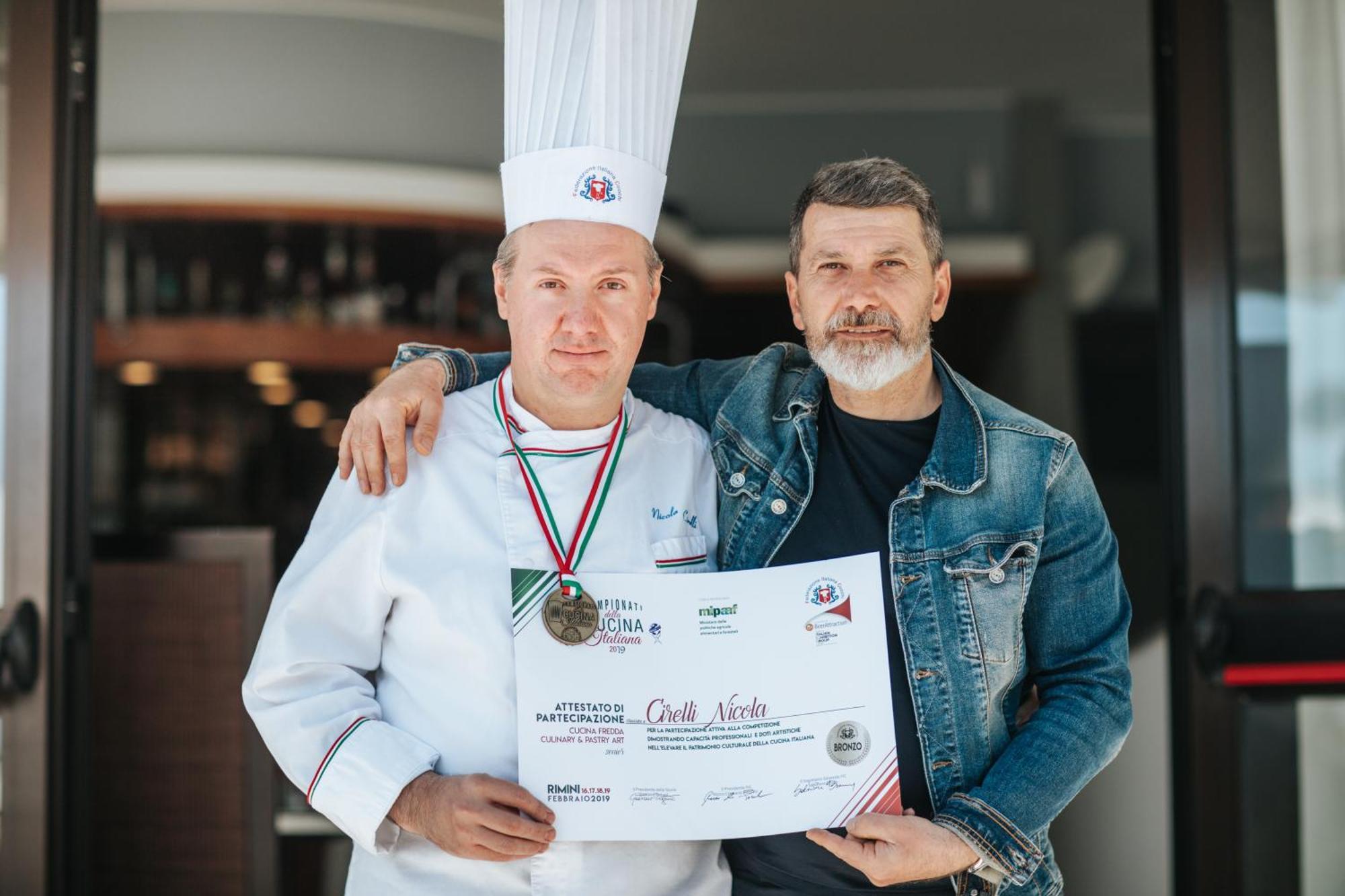Hotel Luna Centrale Линяно Сабиадоро Екстериор снимка
